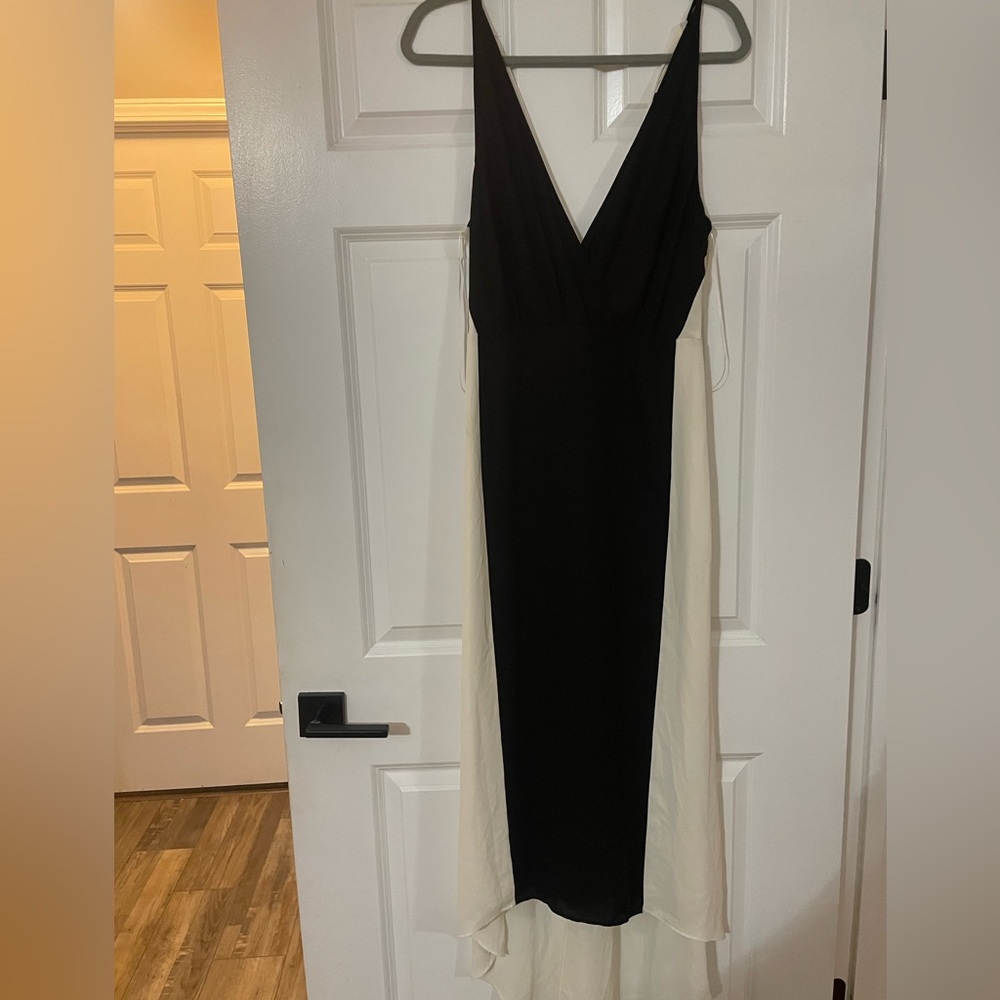 Elegant Cream Maxi Dress